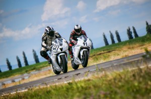 Razvan Mates Supersport Race 2017 East European Championship hard fight for race lead