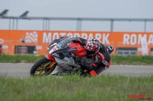 Razvan Mates cornering during race 1 at MotorPark Romania racetrack