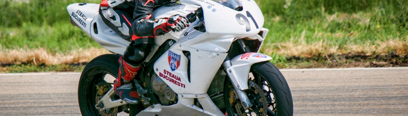 Razvan Mates during the SuperSport 600 race, in the Romanian National Championship, accelerating hard